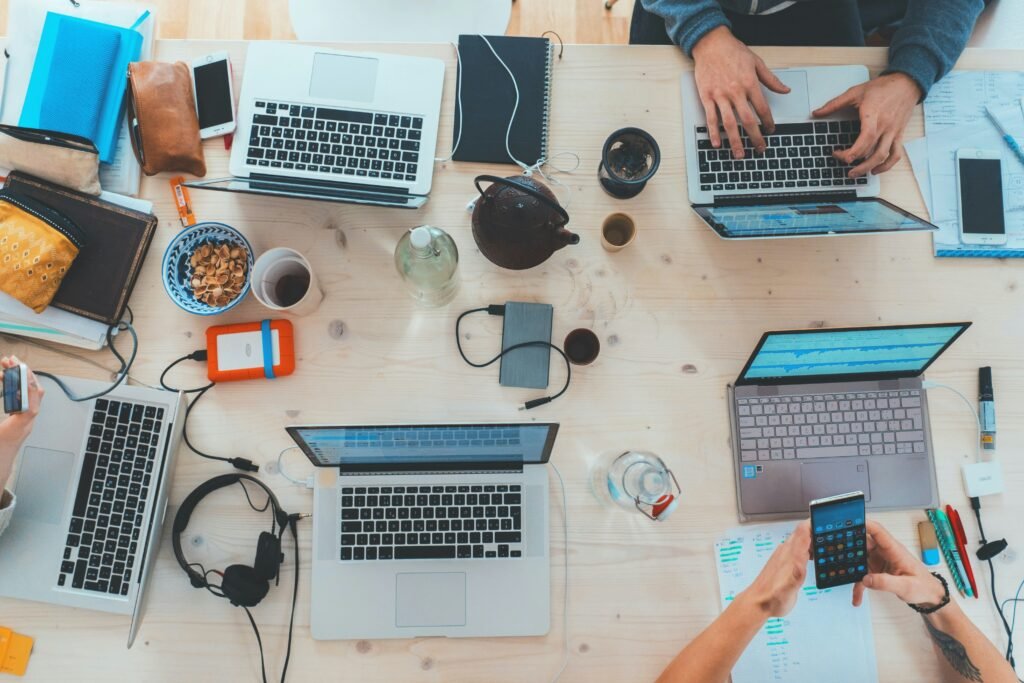 Consulting and Outsourcing Jobs